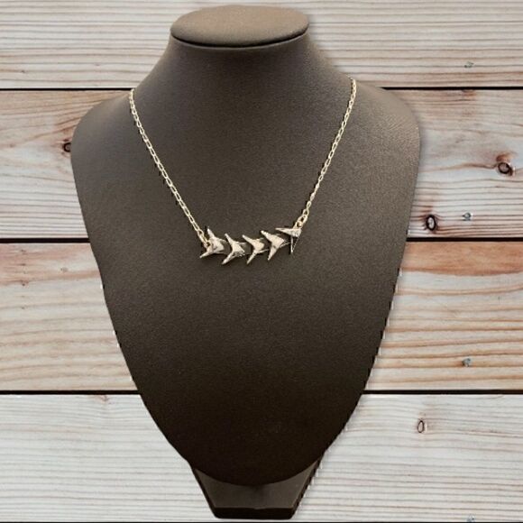 Howlite Chevron Necklace set in Sterling Silver and Sterling Silver Chain - Picture 1 of 5
